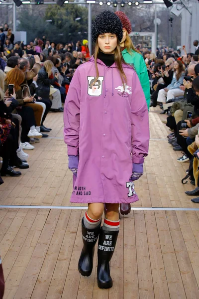 Look 72